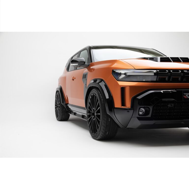 Radlauf / Kotflügelverbreiterung "REDUST" für Dacia Duster III (Schwarz Glänzend)+20mm