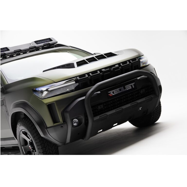 Frontschutzbügel "REDUST" für Dacia Duster III 4WD Schwarz Matt
